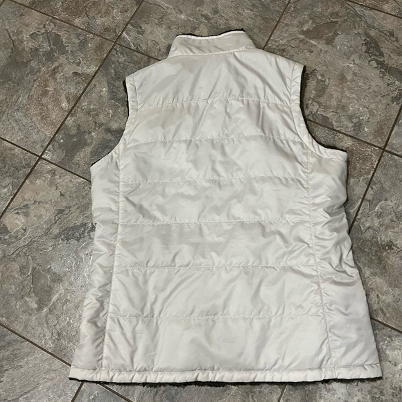 Reversible North Face Fur Vest Size Medium - Picture 4 of 6